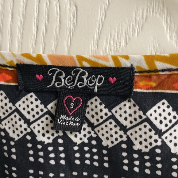 Bepop‎ small romper black yellow brown rust Aztec romper - Picture 2 of 6